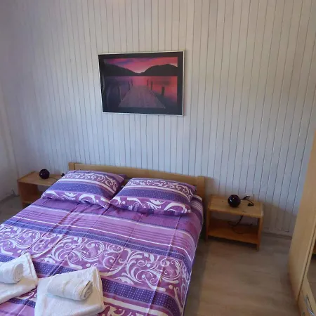 In 36462 * Рабац